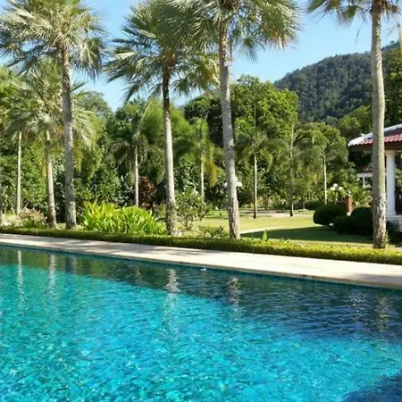 Gardenia Oceanfront Villa Koh Chang Exterior photo